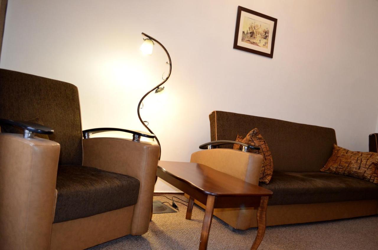 Chapayev Apartments Κίεβο Εξωτερικό φωτογραφία